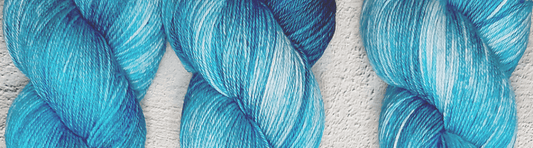 BLUE MONDAY SALE - Undercover Otter