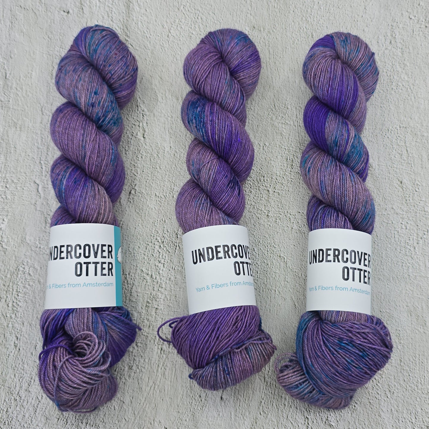 Beneviento - Dusk - Undercover Otter - Yarn - Undercover Otter - Default Title