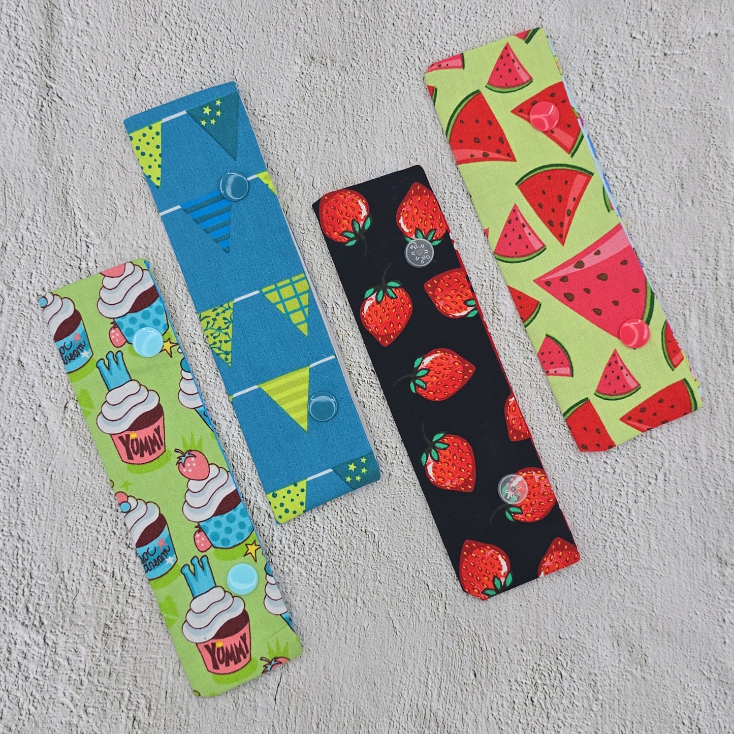 Needle Nest - Undercover Otter - Bags & Storage - Undercover Otter - Strawberries