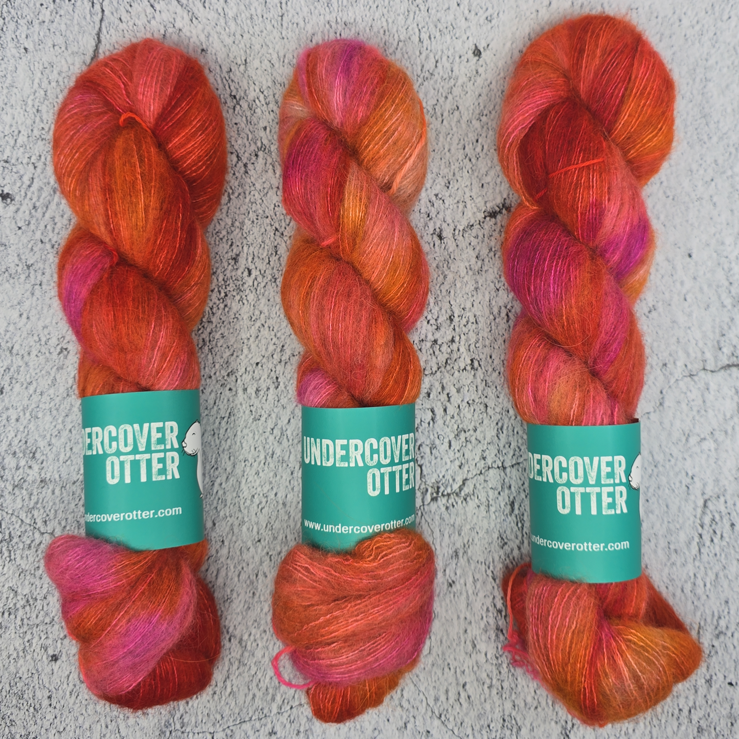 Incarnadine - Eventide Crites - Undercover Otter - Yarn - Undercover Otter - Default Title