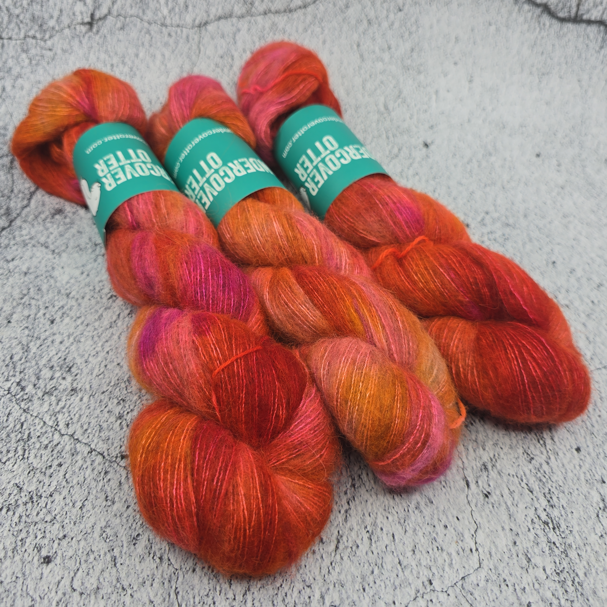 Incarnadine - Eventide Crites - Undercover Otter - Yarn - Undercover Otter - Default Title
