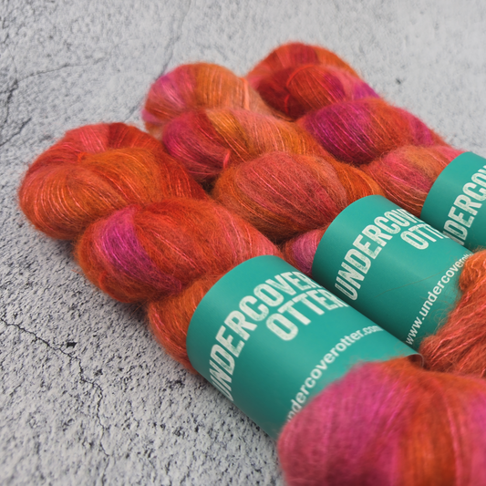 Incarnadine - Eventide Crites - Undercover Otter - Yarn - Undercover Otter - Default Title