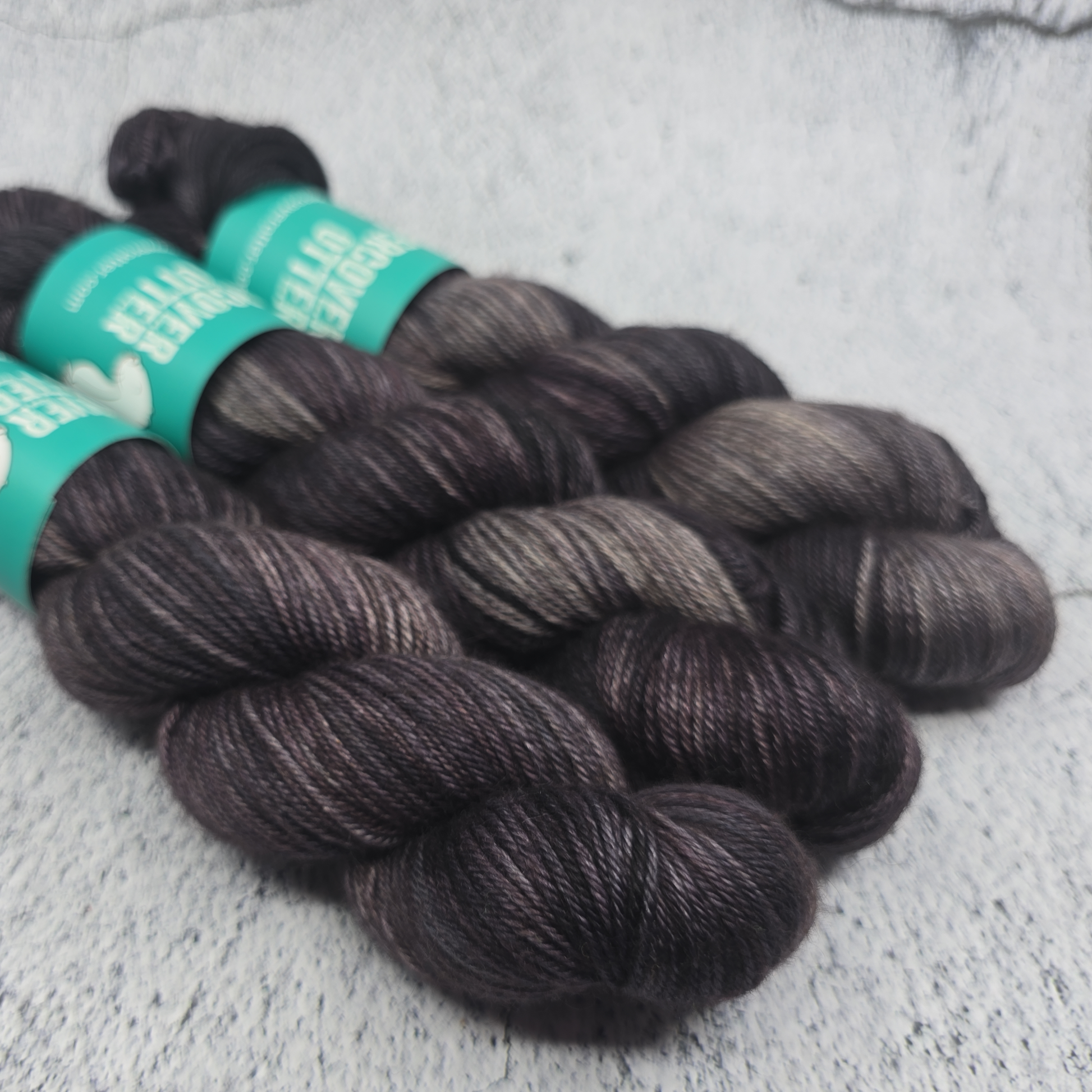 Atramentum - Eventide DK - Undercover Otter - Yarn - Undercover Otter - Default Title