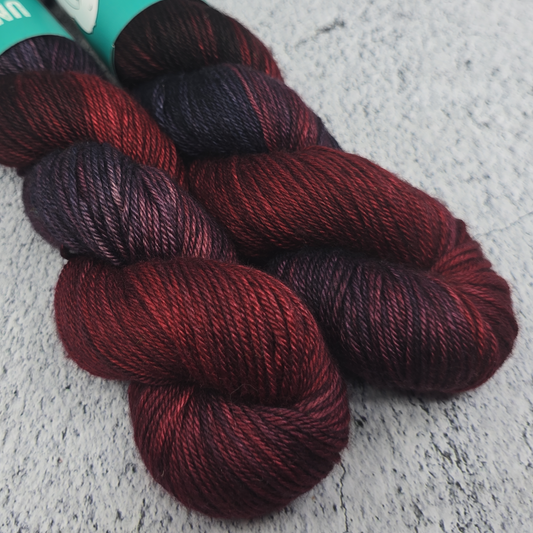 Carmilla - Eventide DK - Undercover Otter - Yarn - Undercover Otter - Default Title