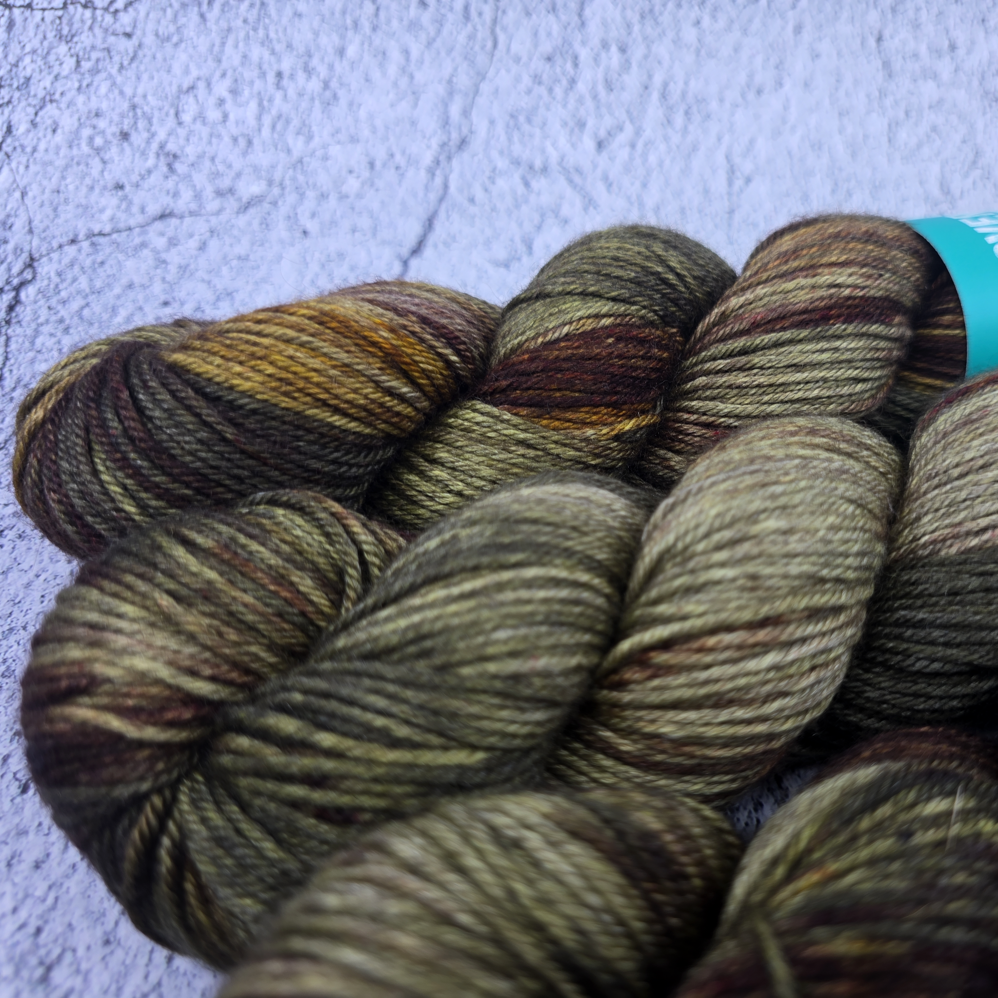 Legend of Boggy Creek - Eventide DK - Undercover Otter - Yarn - Undercover Otter - Default Title
