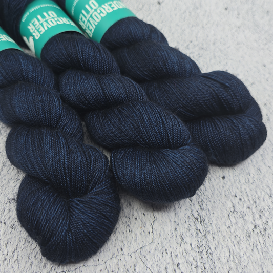 Below - Eventide Fingering - Undercover Otter - Yarn - Undercover Otter - Default Title