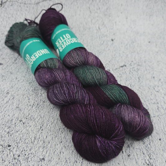 Loveland Lurker - Eventide Fingering - Undercover Otter - Yarn - Undercover Otter - Default Title