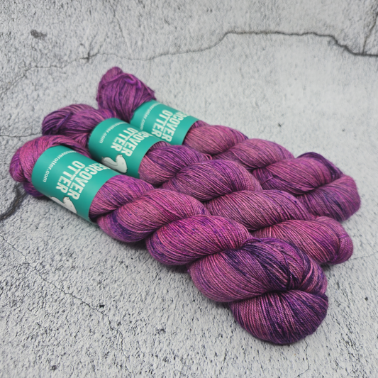 Lyssa - Eventide Fingering - Undercover Otter - Yarn - Undercover Otter - Default Title