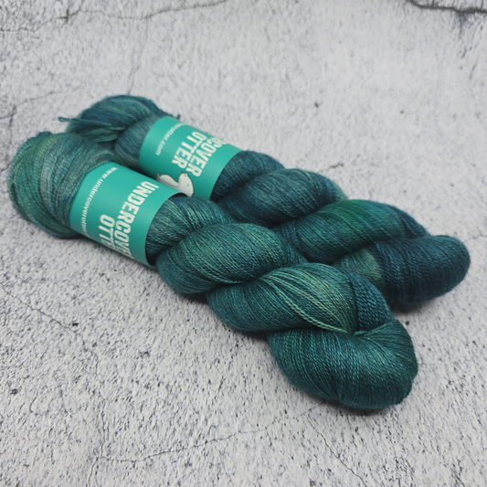 Viridis - Eventide Lace - Undercover Otter - Yarn - Undercover Otter - Default Title