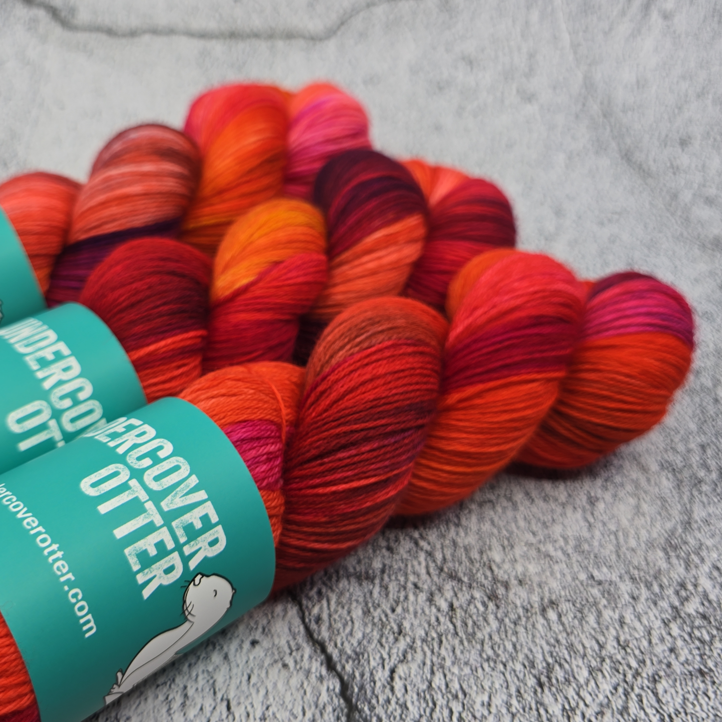 Love at First Bite - Squirm - Undercover Otter