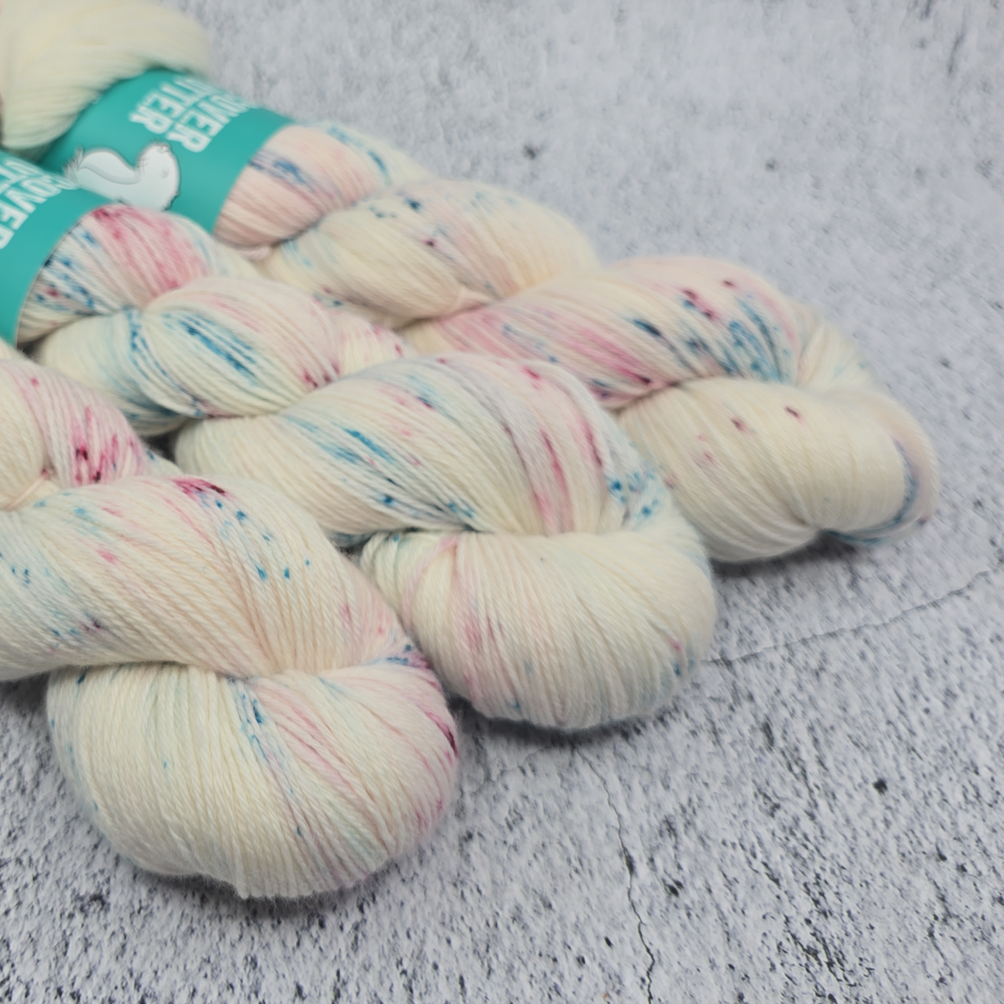 Gwynne - Squirm Sock - Undercover Otter - Yarn - Undercover Otter - Default Title