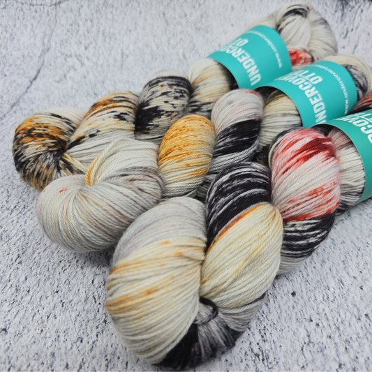 Hollow Mountain - Squirm Sock - Undercover Otter - Yarn - Undercover Otter - Default Title