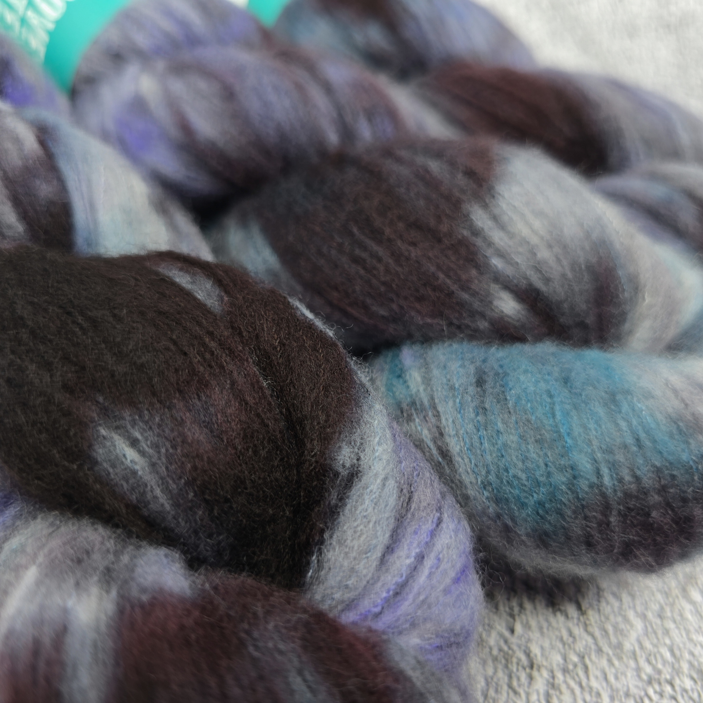 Wolfen - Empyrean - Undercover Otter