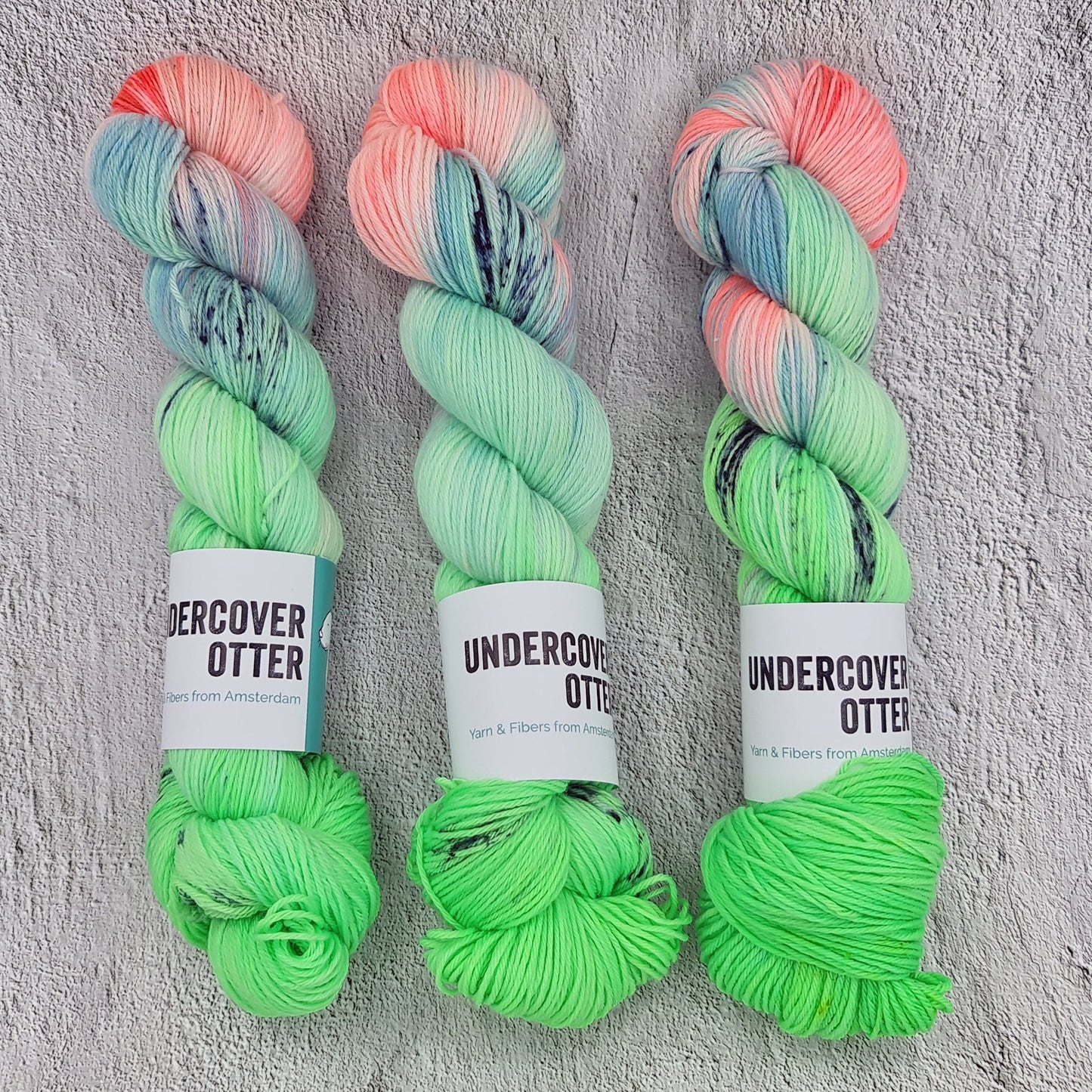Alecto - Squirm Sock - Undercover Otter - Yarn - Undercover Otter - Default Title