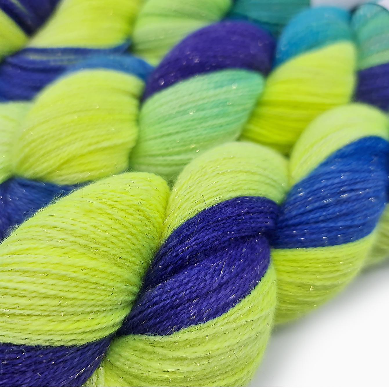 Barghest - Silky Sparkle Lace - Undercover Otter