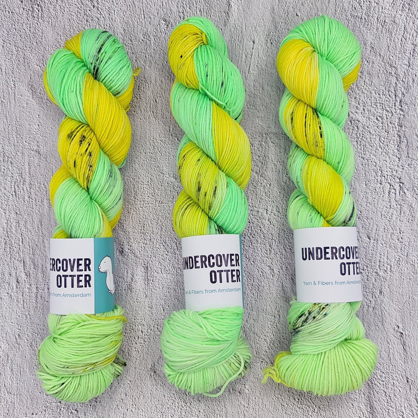 Dusa - Squirm Sock - Undercover Otter