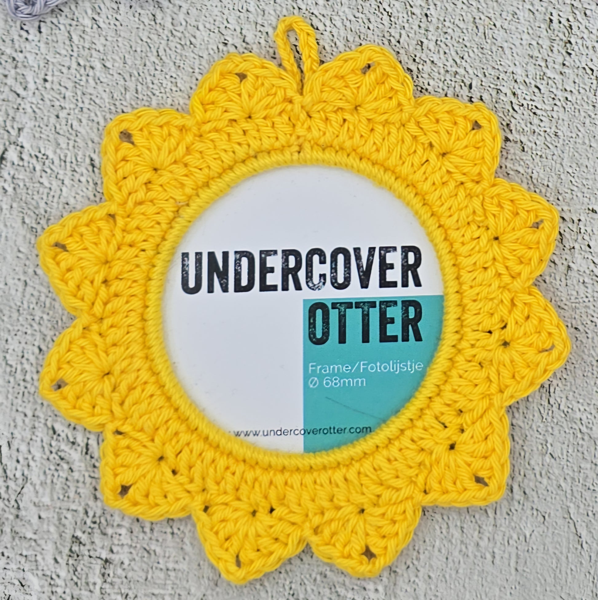 Crochet Picture Frame - Hand Made by Aiden - Undercover Otter - Merchandise - Undercover Otter - Yellow