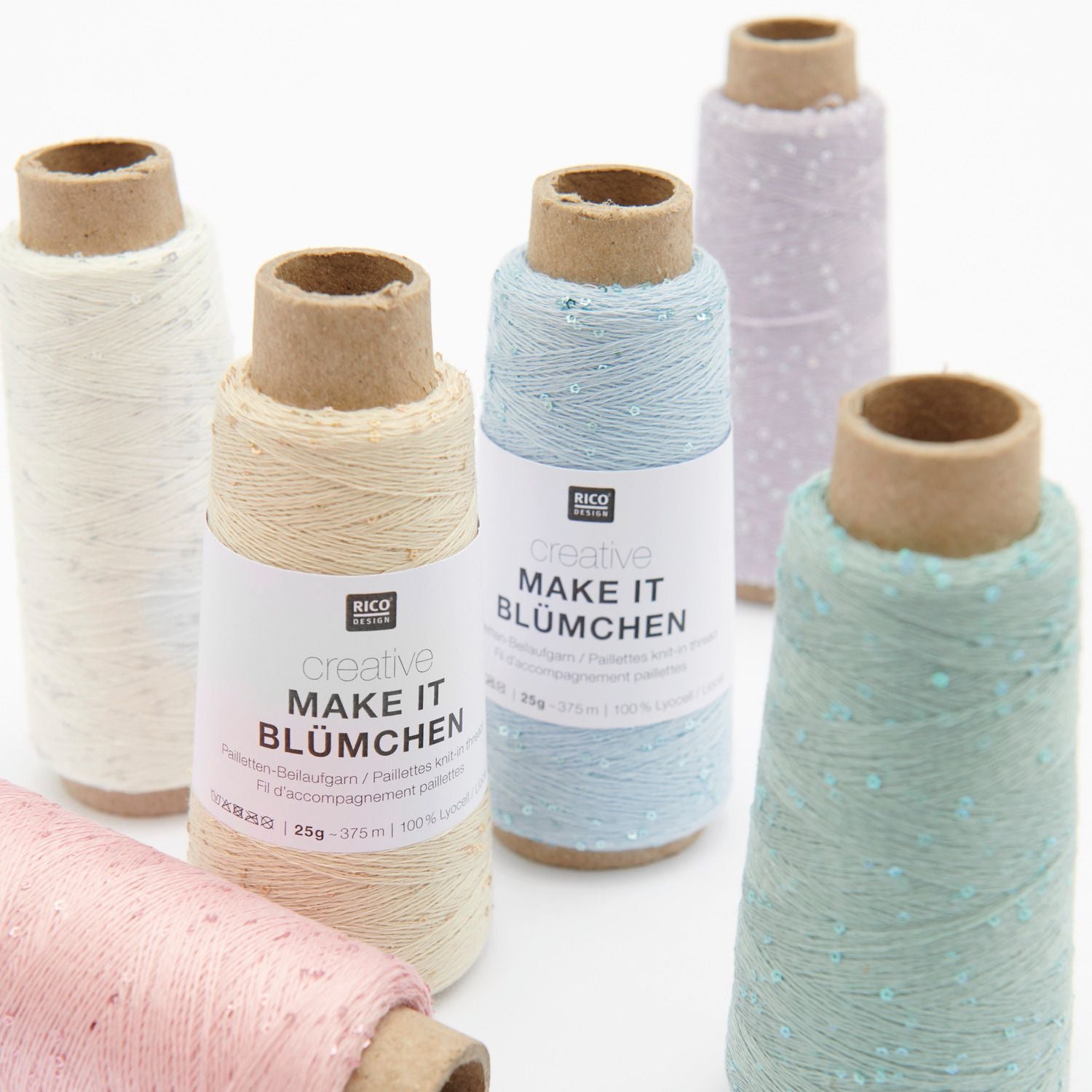 Make It Blümchen - Flower Sequin Yarn - Undercover Otter - Yarn - Rico Design - Cream (004)