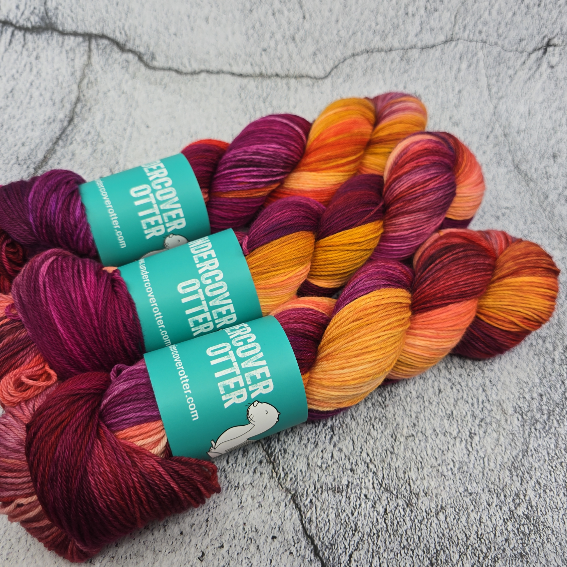 Burnt Offerings - Squirm Sock - Undercover Otter