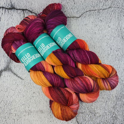 Burnt Offerings - Squirm Sock - Undercover Otter