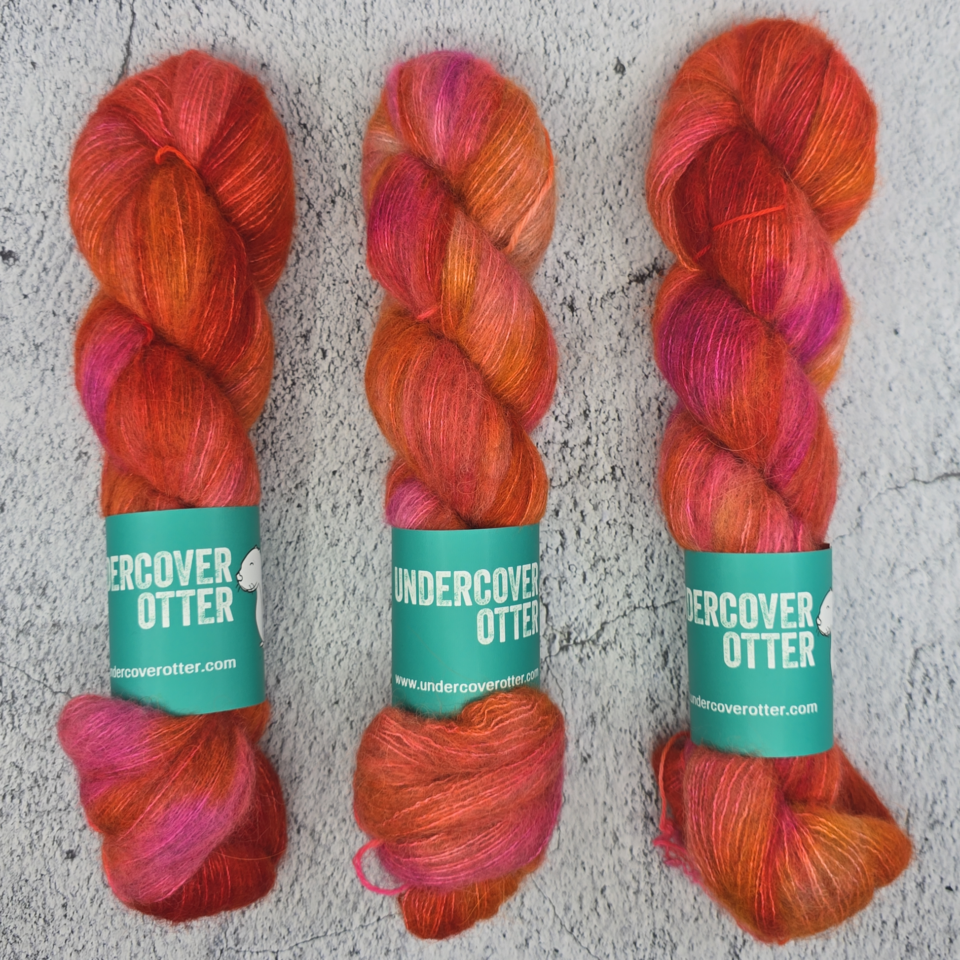 Incarnadine - Eventide Crites - Undercover Otter - Yarn - Undercover Otter - Default Title