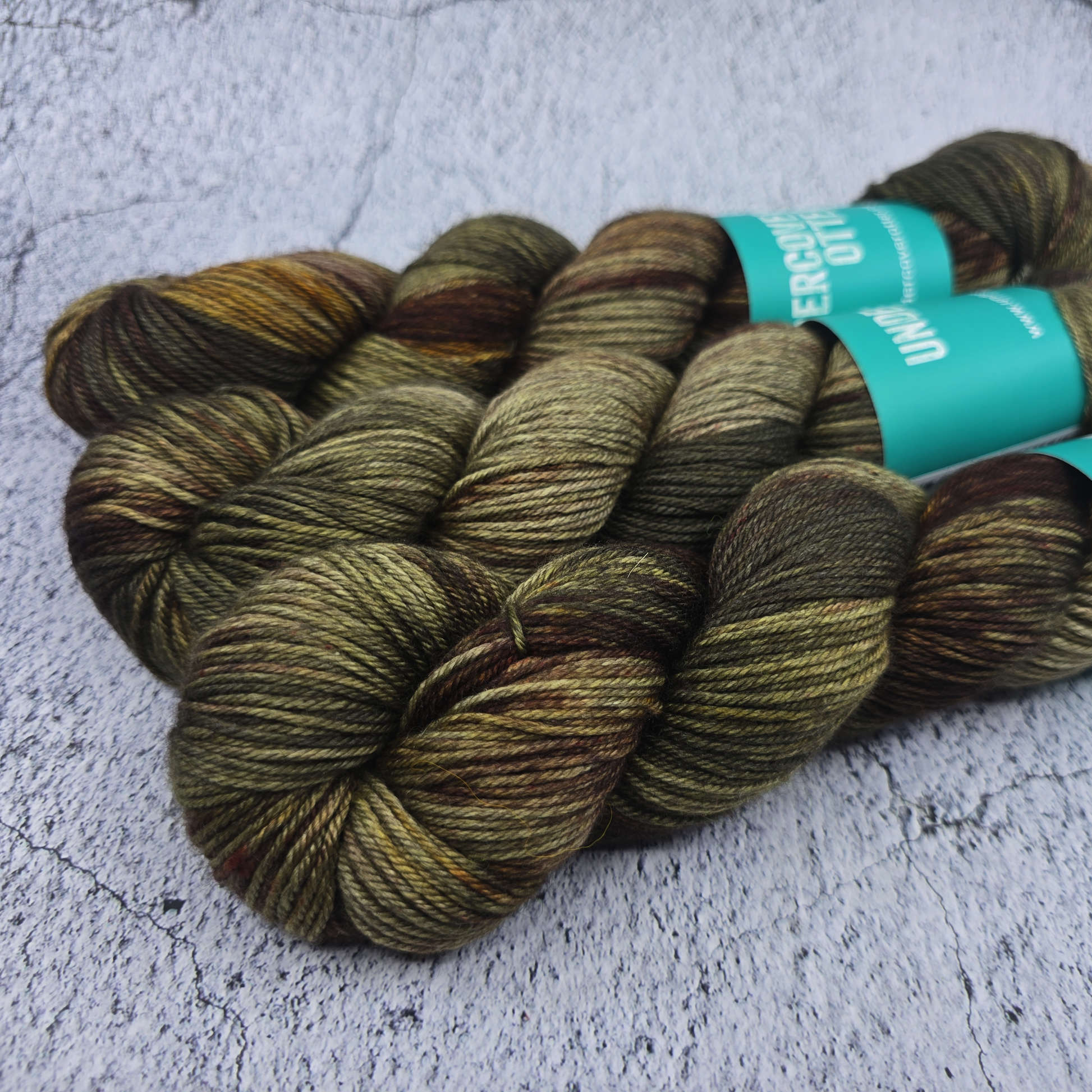 Legend of Boggy Creek - Eventide DK - Undercover Otter - Yarn - Undercover Otter - Default Title