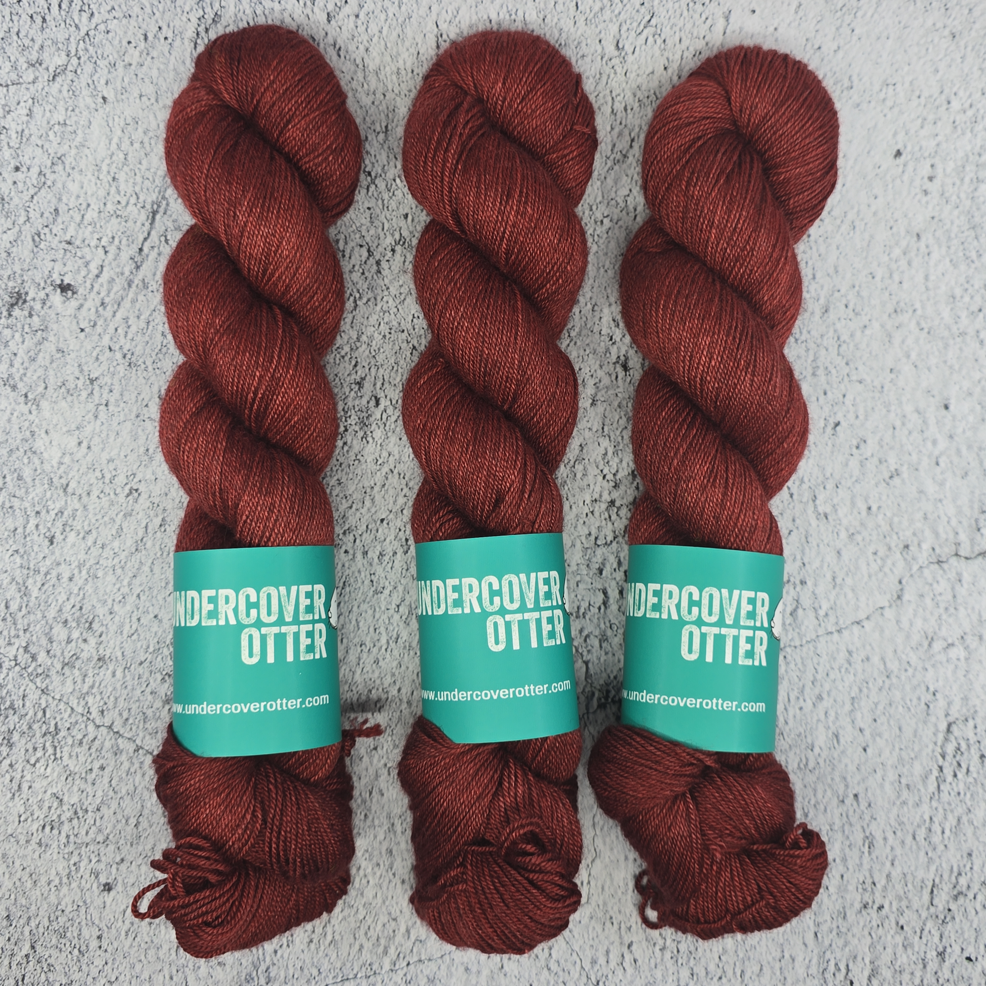 Blood and Wine - Eventide Fingering - Undercover Otter - Yarn - Undercover Otter - Default Title