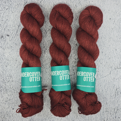 Blood and Wine - Eventide Fingering - Undercover Otter - Yarn - Undercover Otter - Default Title