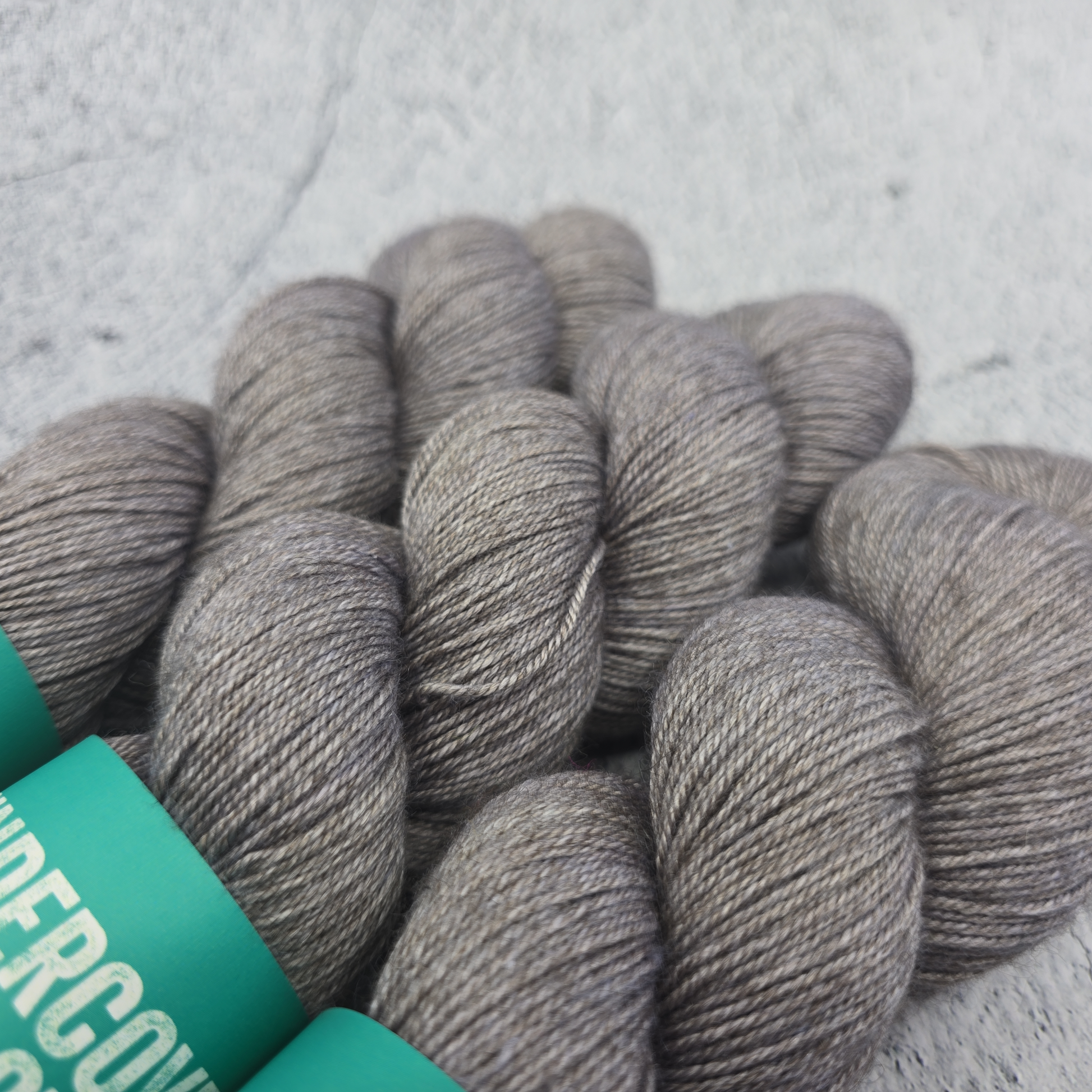 Chiaroscuro - Eventide Fingering - Undercover Otter - Yarn - Undercover Otter - Default Title