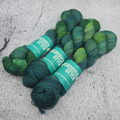 Miasma - Eventide Fingering - Undercover Otter - Yarn - Undercover Otter - Default Title