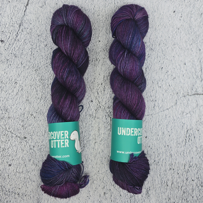 Umibozu - Eventide Fingering - Undercover Otter - Yarn - Undercover Otter - Default Title
