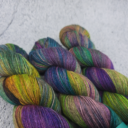 Venefice - Eventide Fingering - Undercover Otter - Yarn - Undercover Otter - Default Title