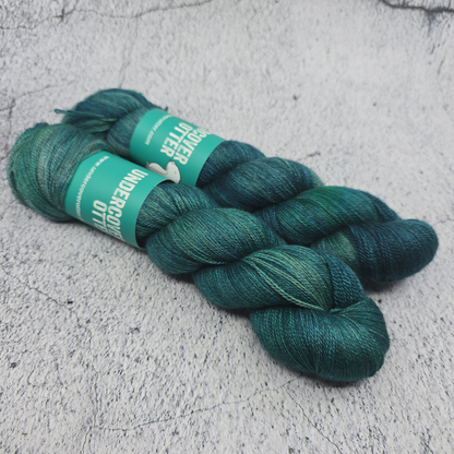Viridis - Eventide Lace - Undercover Otter - Yarn - Undercover Otter - Default Title