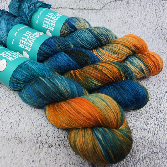 Hill House - Squirm - Undercover Otter