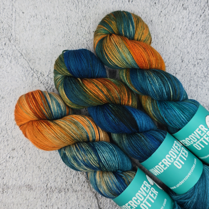 Hill House - Squirm - Undercover Otter