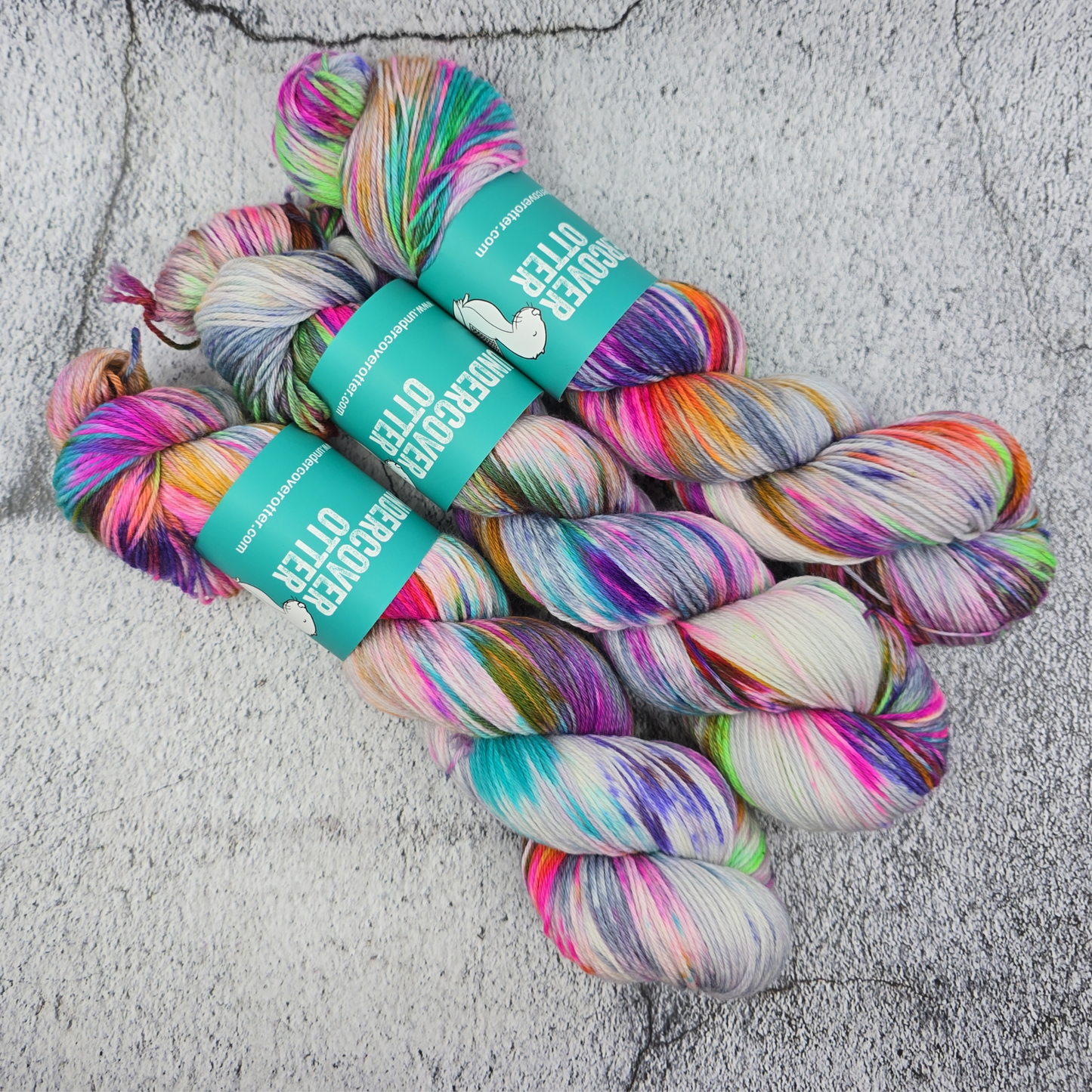 House - Squirm - Undercover Otter