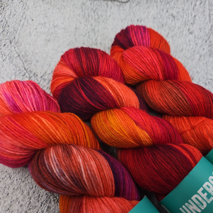 Love at First Bite - Squirm - Undercover Otter