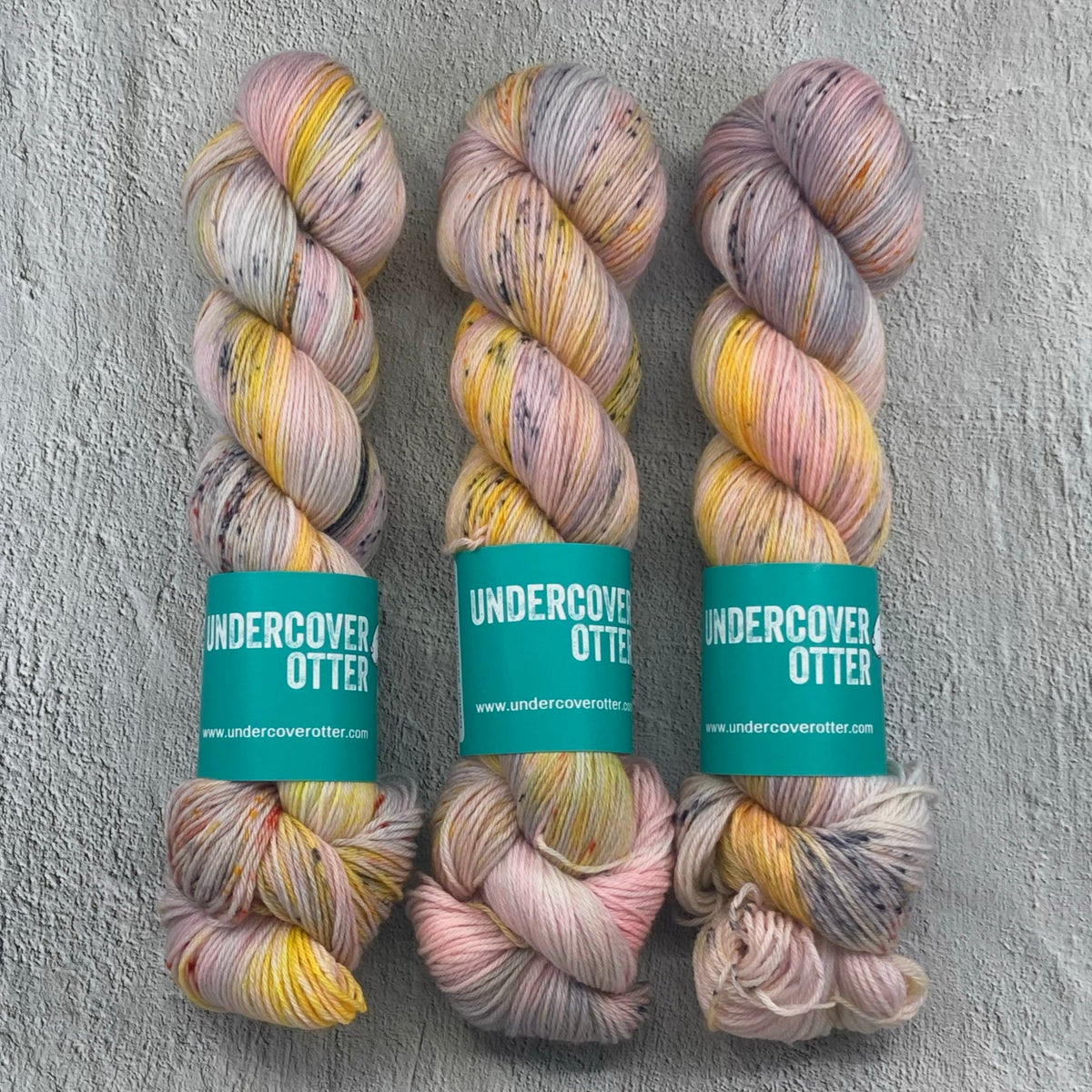 Peach Water Curse - Squirm Sock - Undercover Otter - Yarn - Undercover Otter - Default Title