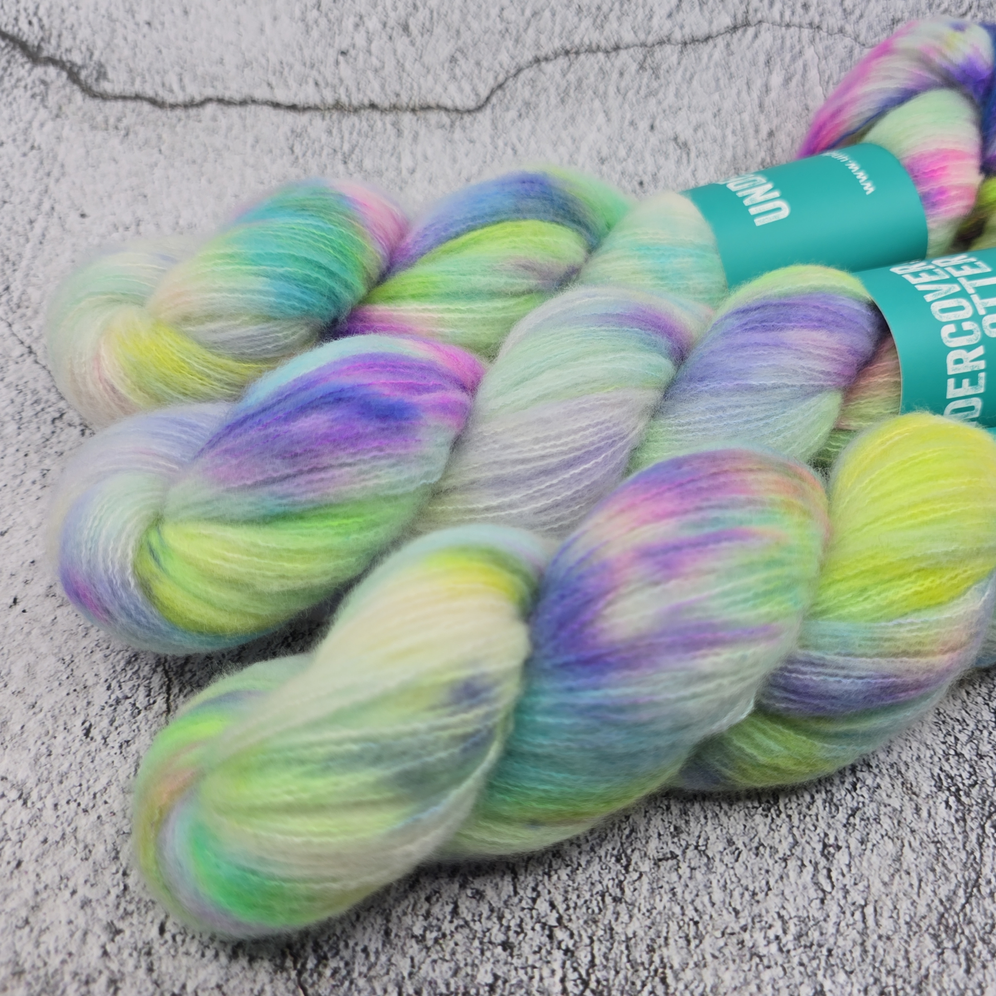 Sisters - Empyrean - Undercover Otter