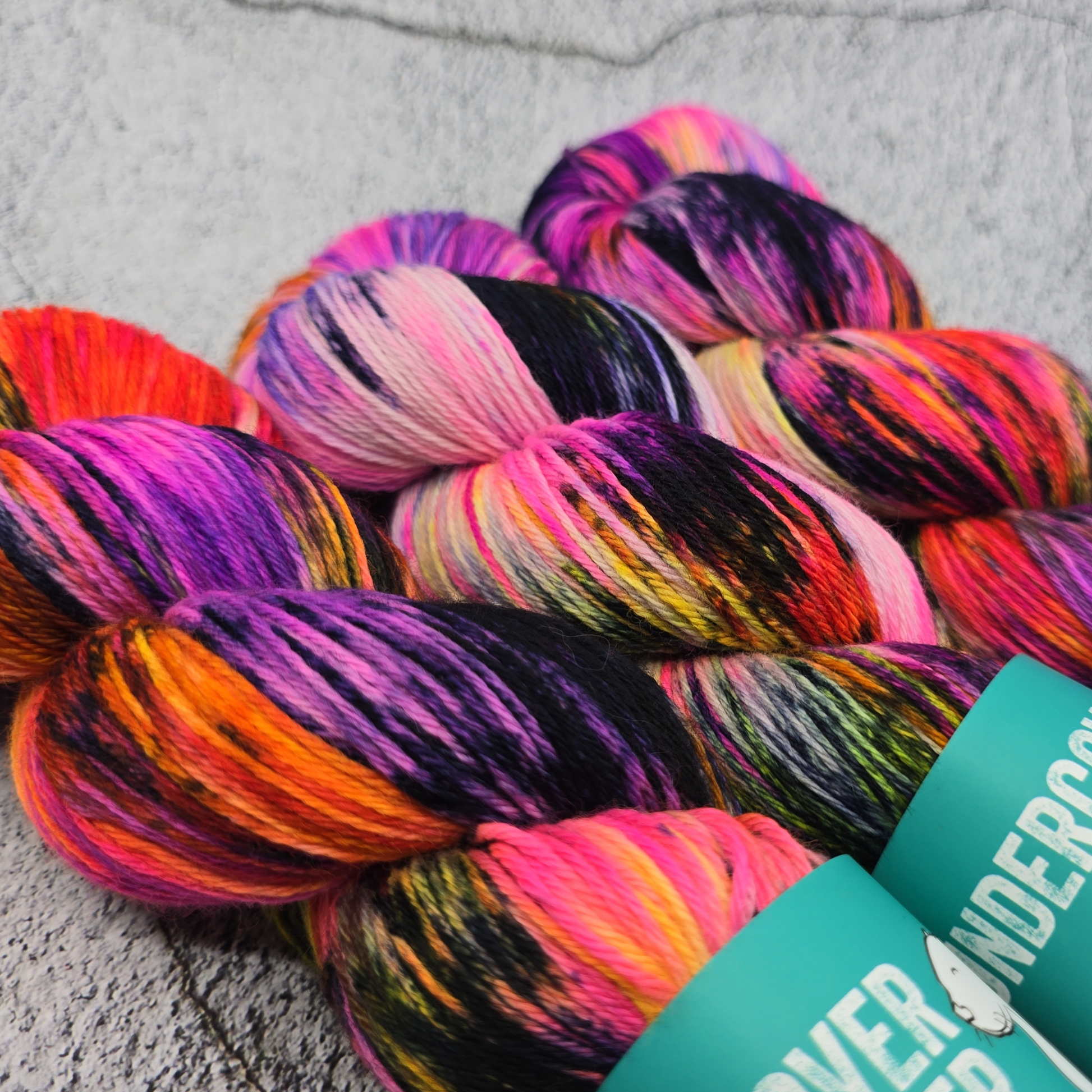 Sunset Remix - Squirm - Undercover Otter