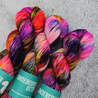 Sunset Remix - Squirm - Undercover Otter