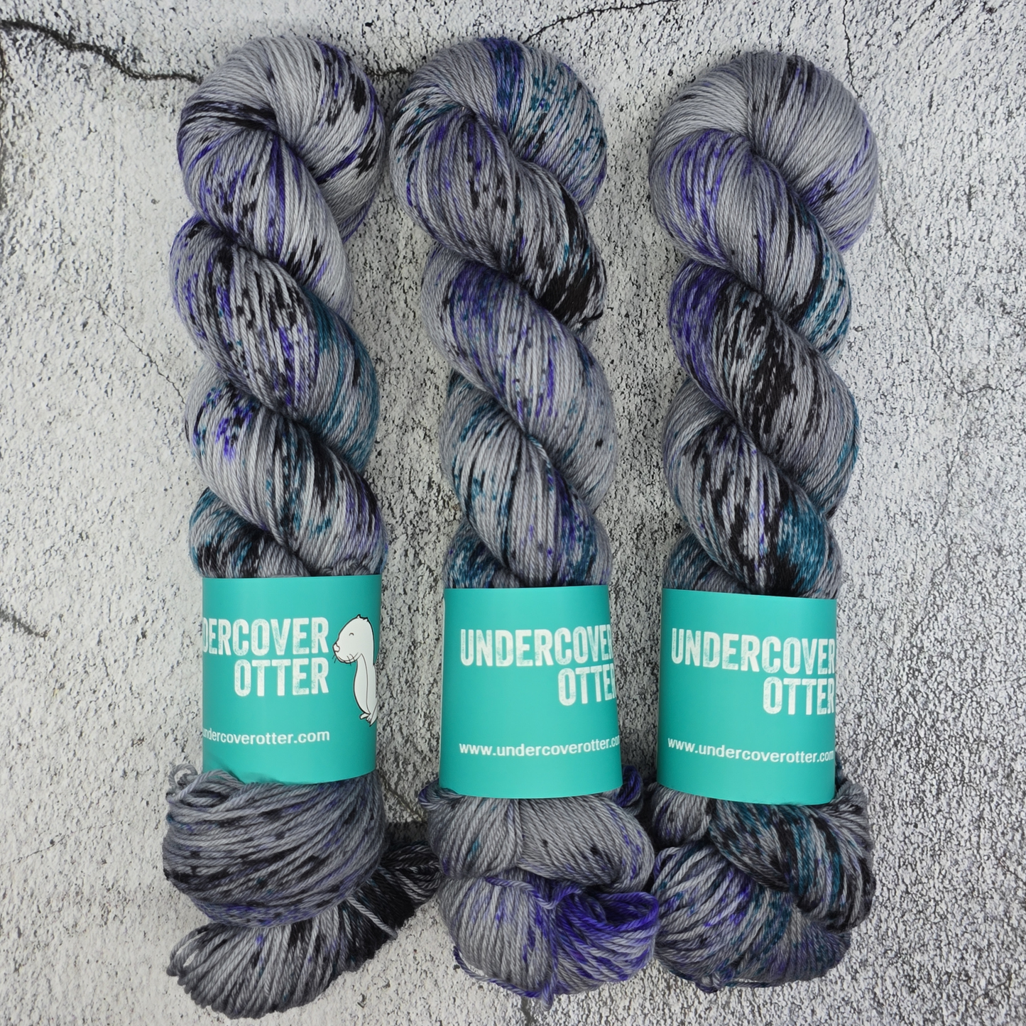 Wolfen - Squirm - Undercover Otter