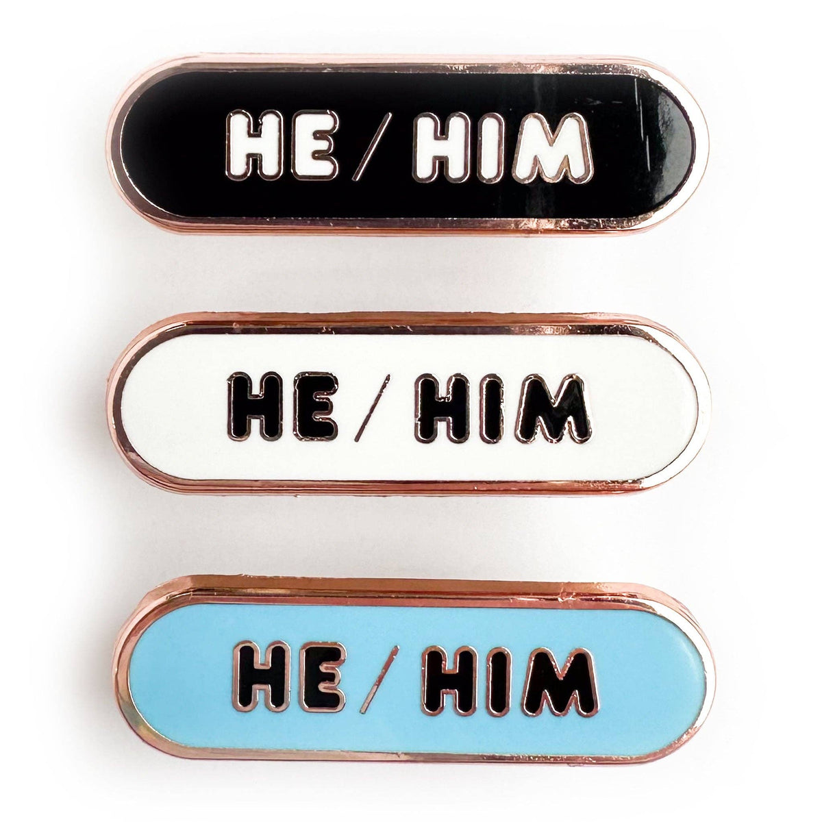 He/Him Pronoun Plaque Enamel Pin - Undercover Otter - Pins - Kitty With A Cupcake - Black