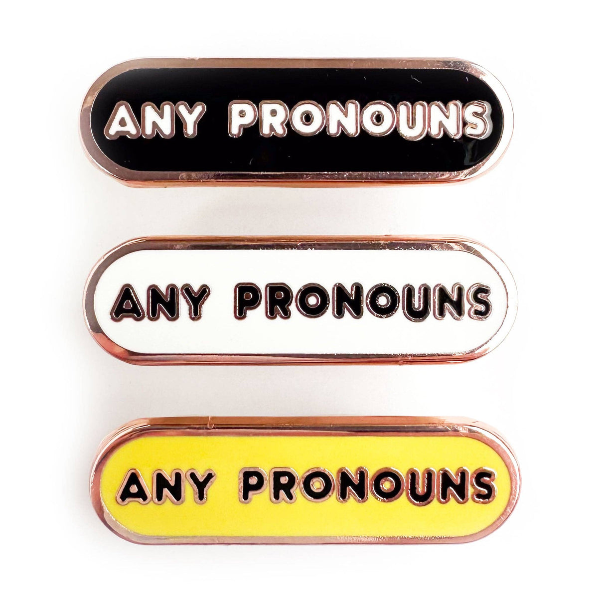 Any Pronouns Plaque Enamel Pin - Undercover Otter - Pins - Kitty With A Cupcake - White