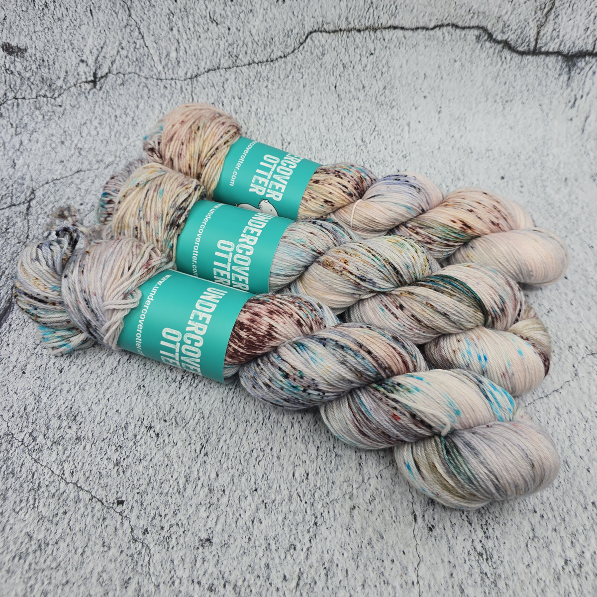 Caladan - Squirm Sock - Undercover Otter - Yarn - Undercover Otter - Default Title