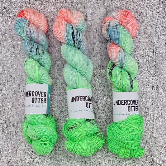 Alecto - Squirm Sock - Undercover Otter - Yarn - Undercover Otter - Default Title