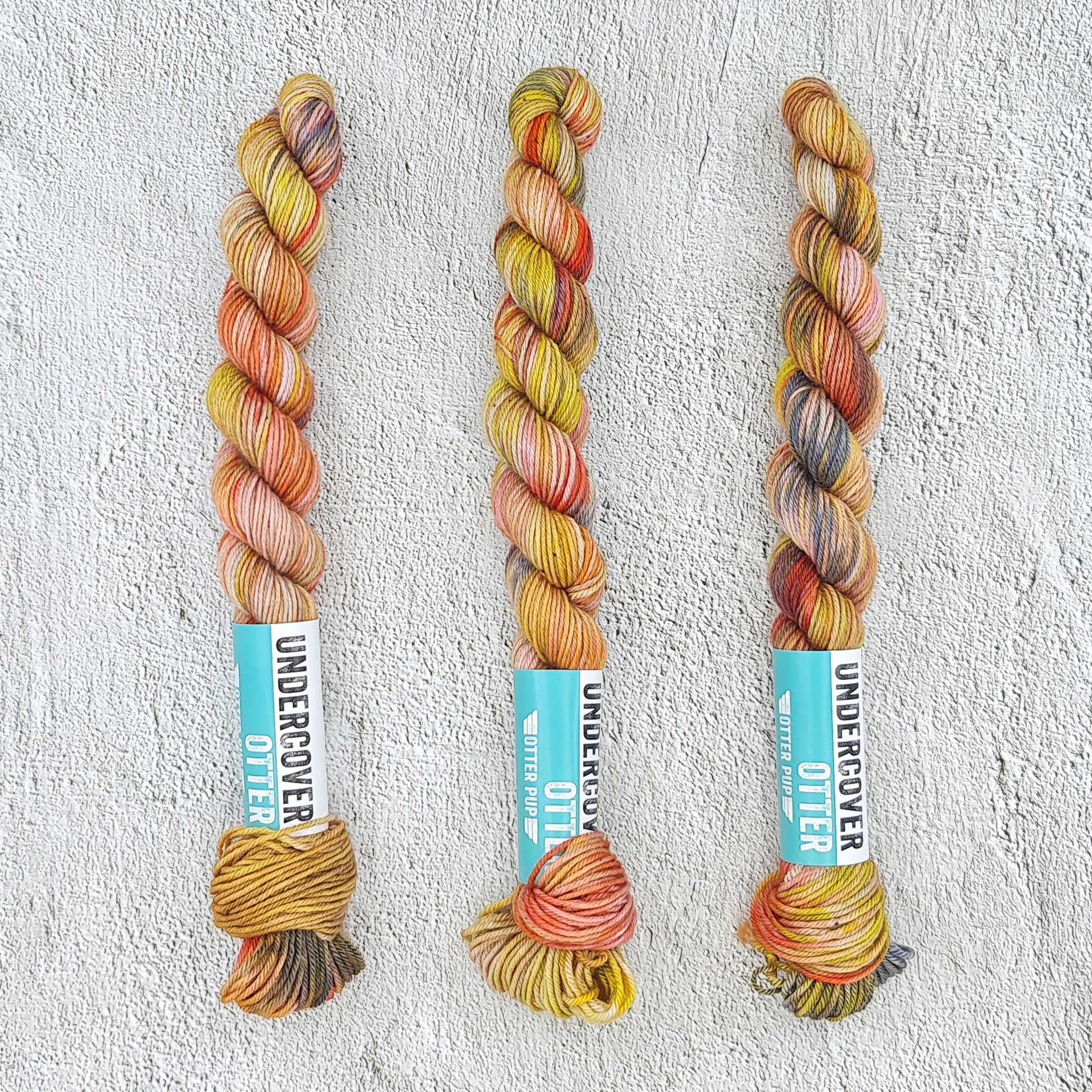 Earthblood - Otter Pup Mini Skein - Mighty Merino Fingering - Undercover Otter