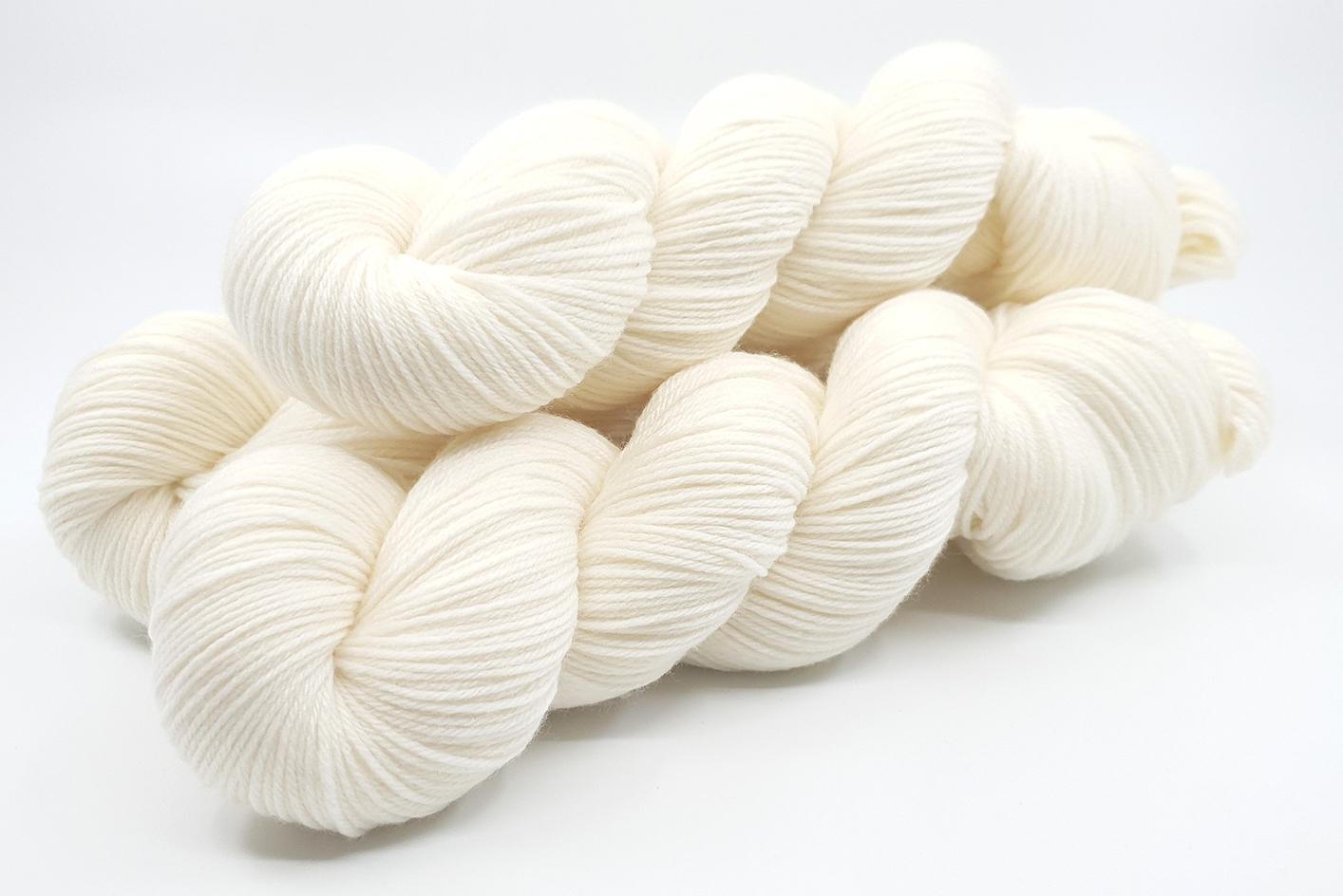 Undyed - Squirm Sock - Undercover Otter